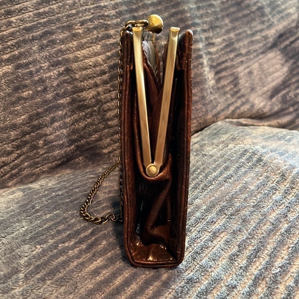 Forever 21 Brown Vegan Leather Clutch with chain. Excellent used condition. - Picture 4 of 7
